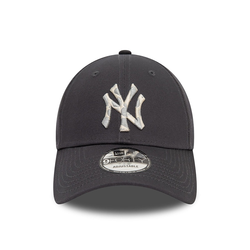 new york yankees animal infill dark grey 9forty adjustable cap 60503433 center